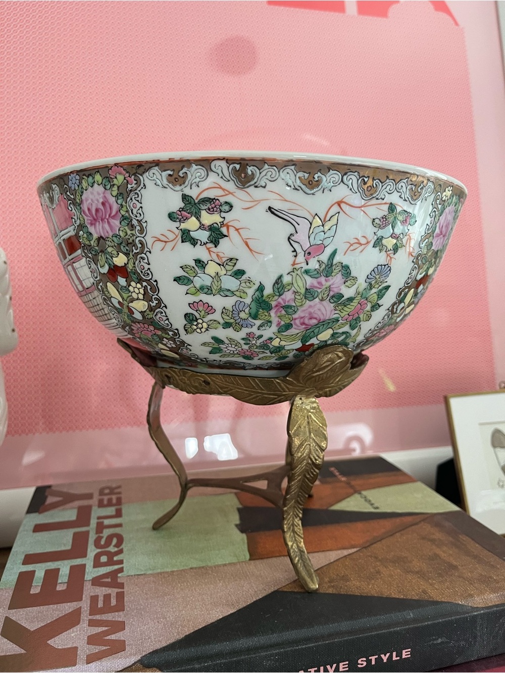 10” vintage Rose Medallion bowl
